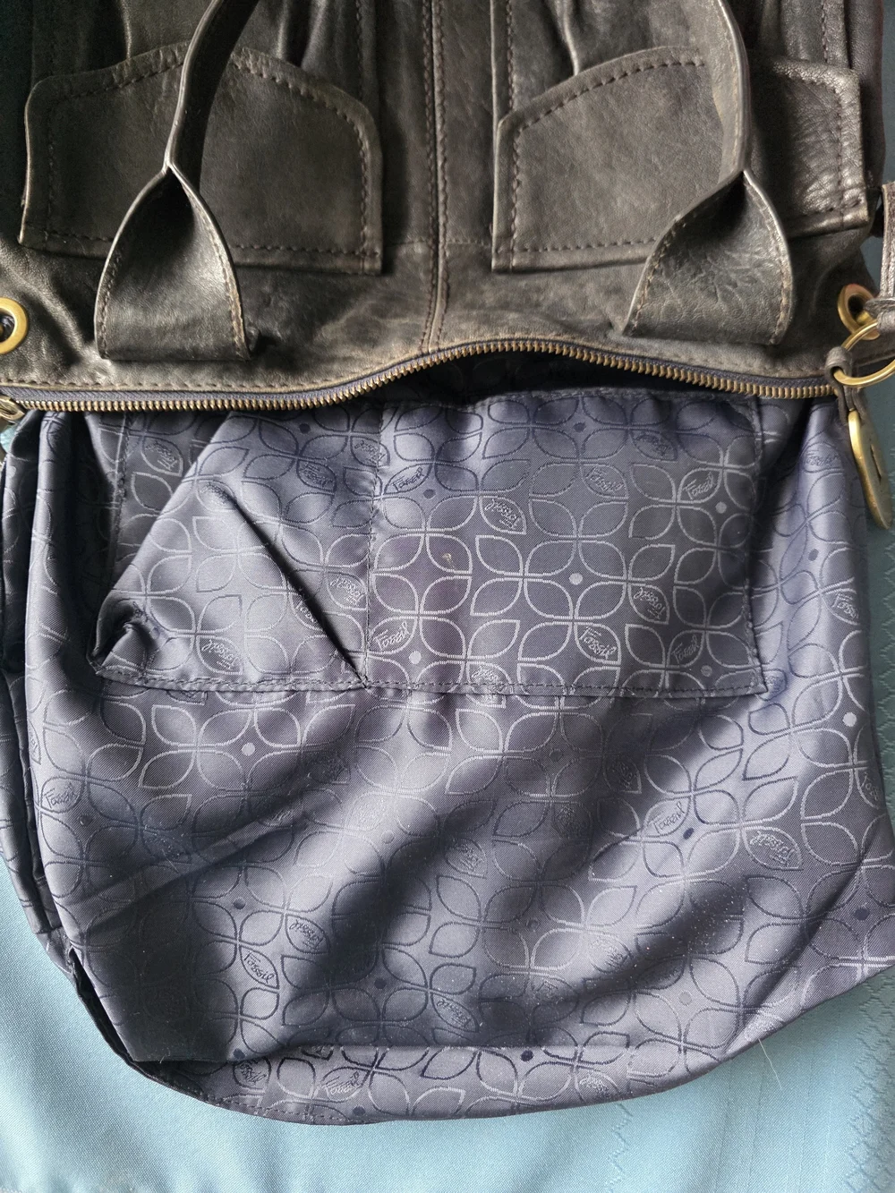 Fossil Long Live Vintage Black Pewter Metallic Leather Cargo Satchel Bag Y2K